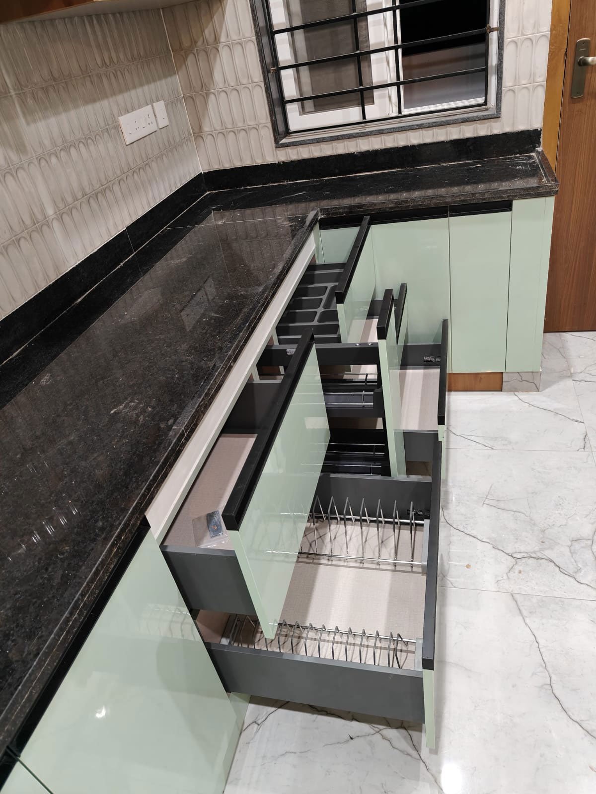 Kitchen Cabine Designer Kelambakkam